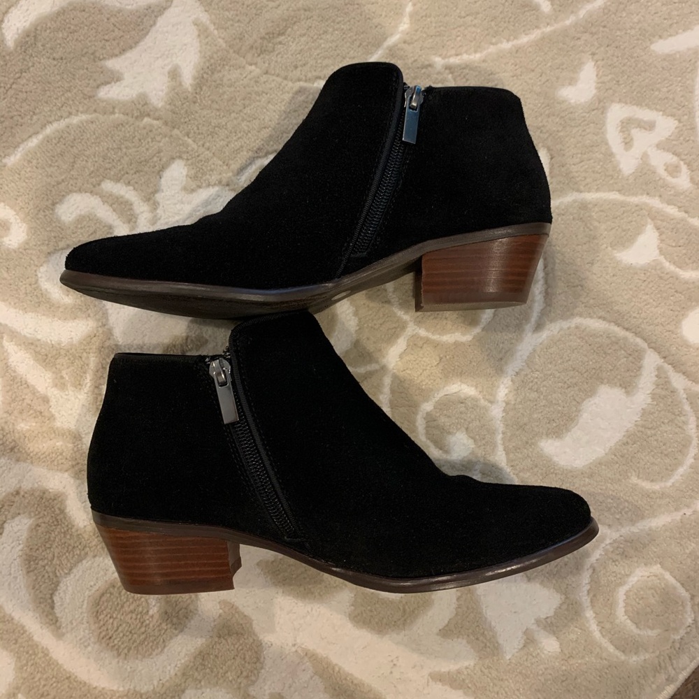 Crown Vintage black suede booties